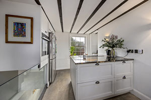 Kitchen- click for photo gallery